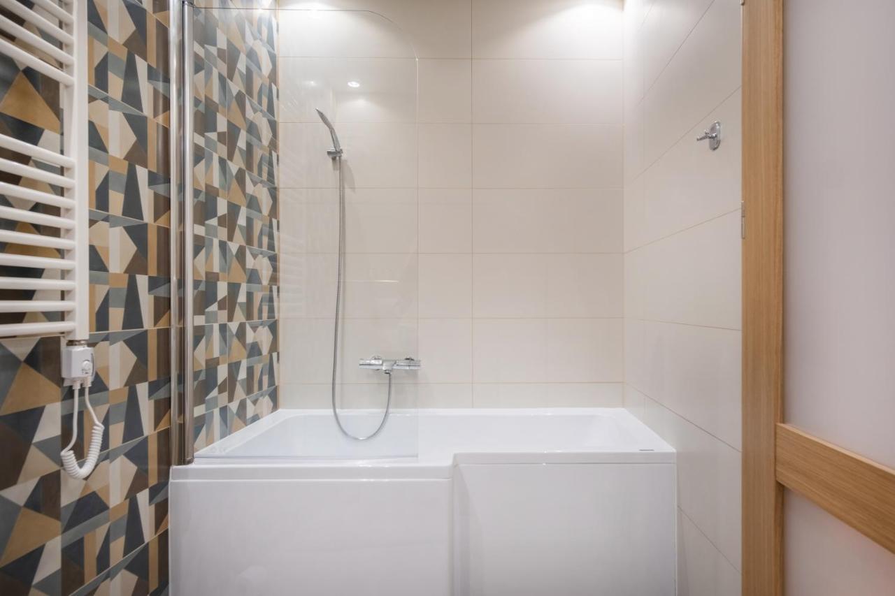 Kiss-Henezi Guest House Keszthely Bagian luar foto