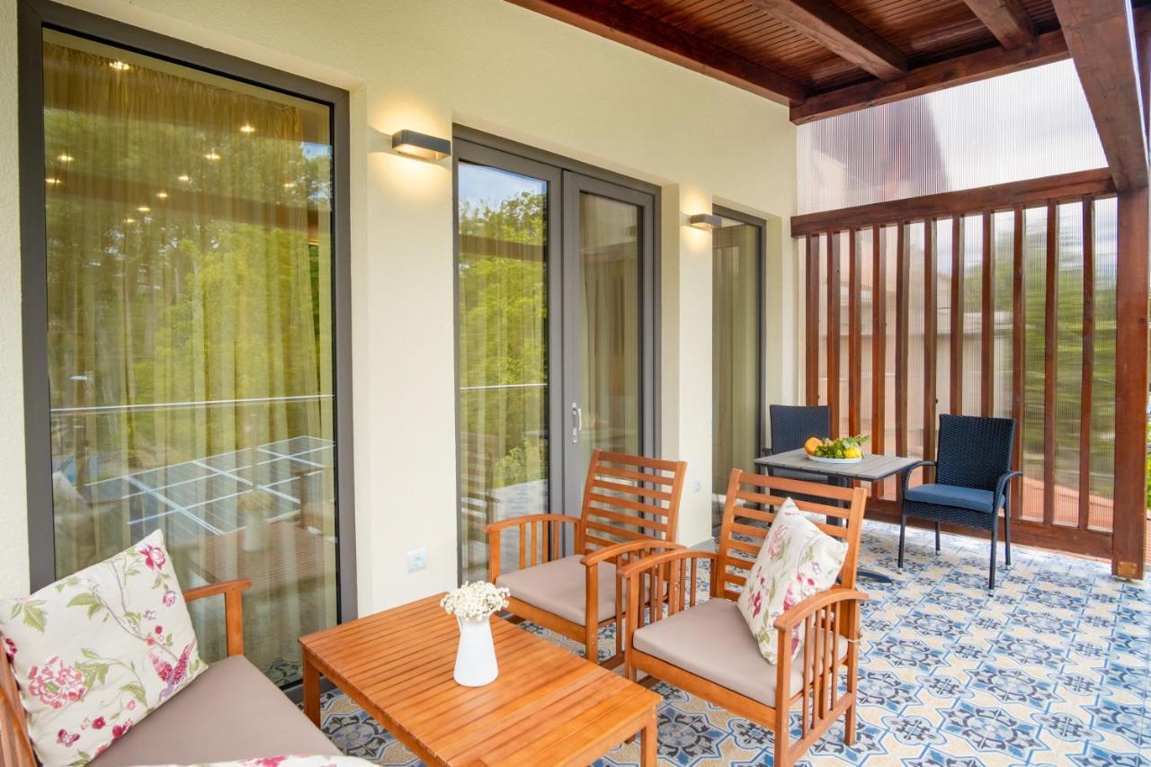 Kiss-Henezi Guest House Keszthely Bagian luar foto