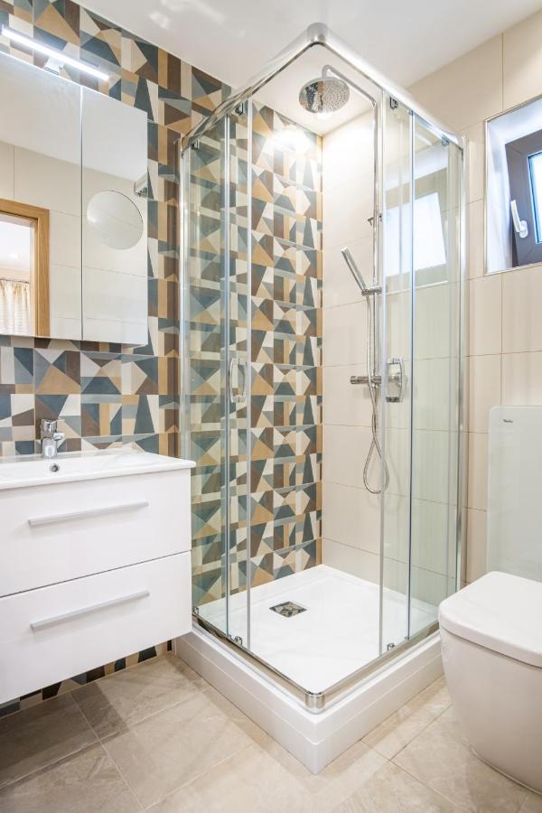Kiss-Henezi Guest House Keszthely Bagian luar foto